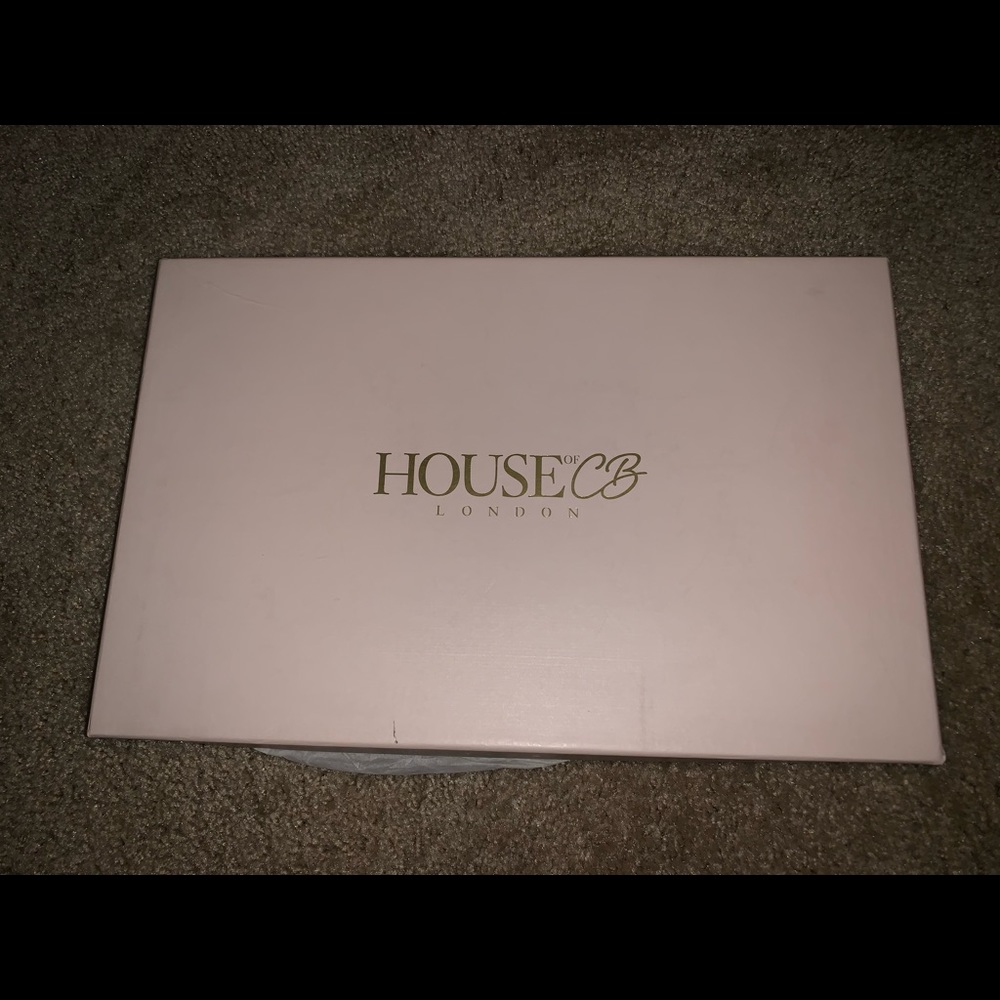 House of CB London gift 🎁